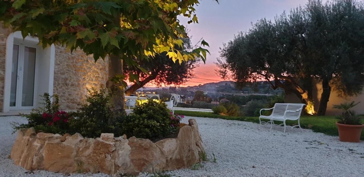 Uliwood Otel Caltanissetta Dış mekan fotoğraf