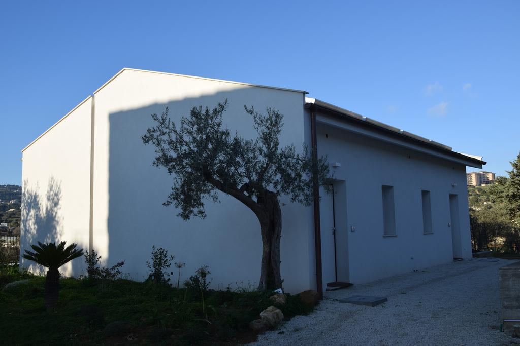 Uliwood Otel Caltanissetta Dış mekan fotoğraf