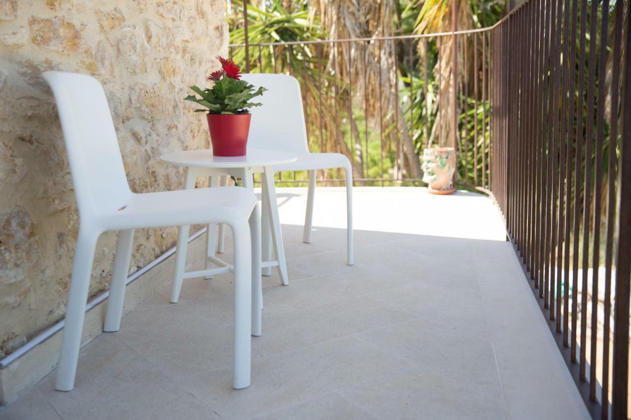 Uliwood Otel Caltanissetta Dış mekan fotoğraf