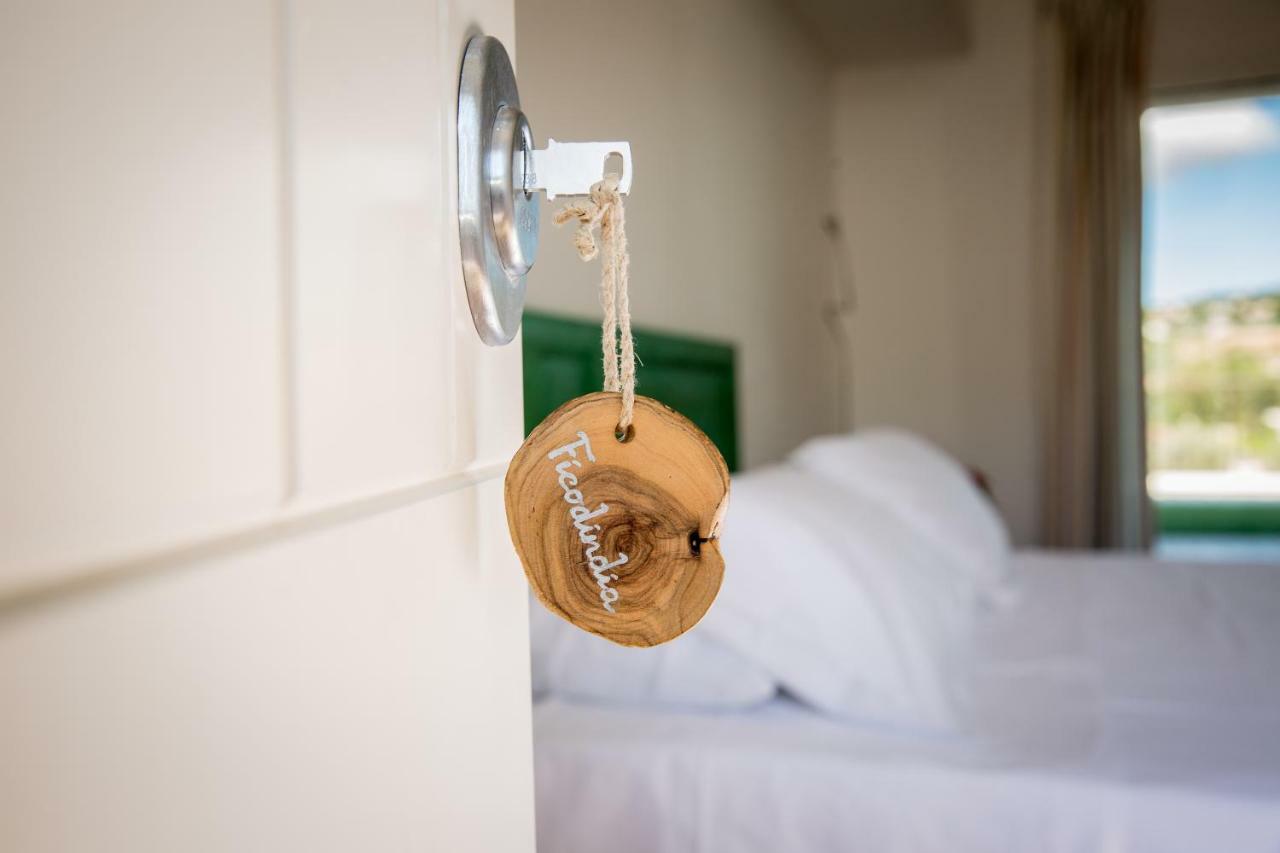 Uliwood Otel Caltanissetta Dış mekan fotoğraf